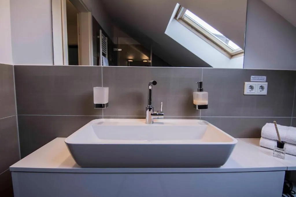 公寓 Helvetia Suites 杜塞尔多夫