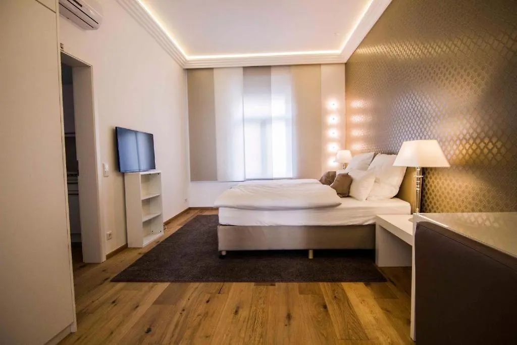 Helvetia Suites 杜塞尔多夫 0*,